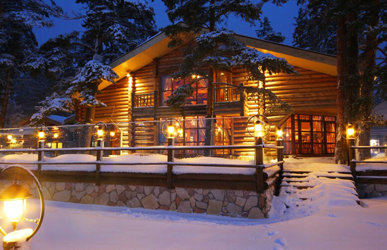 Russian-restaurant-winter-St-Petersburg